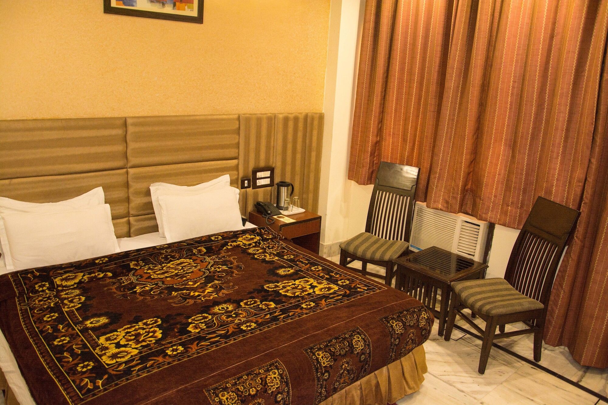 Hotel Wall City New Delhi Exteriör bild